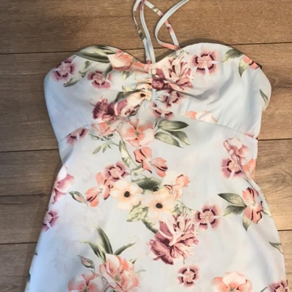 Forever21 Foral Maxi Dress - Tags Attached - Picture 4 of 5